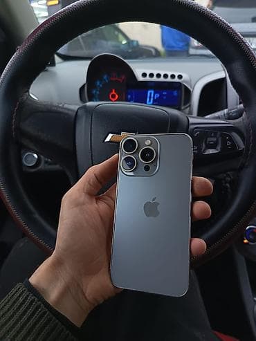 apl: IPhone X, 256 GB, Natural Titanium — 4