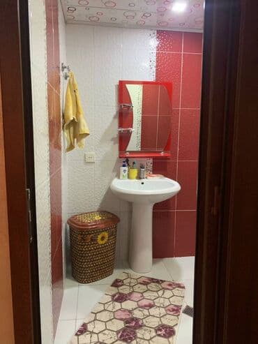 sumqayitda ev aliram: Bakı, m. Həzi Aslanov, 3 otaqlı, Köhnə tikili, m. Həzi Aslanov, 82 kv. m — 10