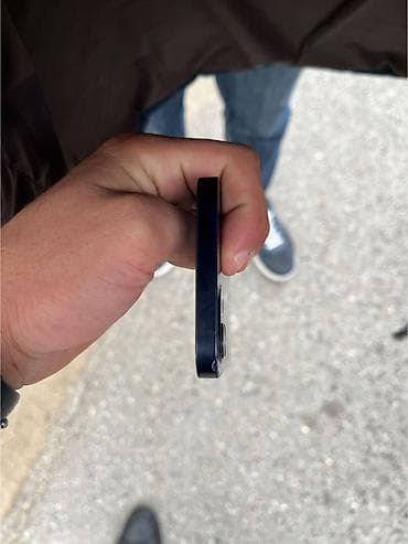 apple mackbook: IPhone 12, 128 GB, Qara, Simsiz şarj, Face ID — 3