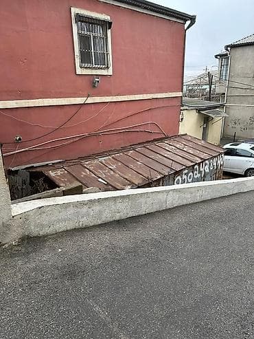 ağac satış: 18 kv. m, 3 * 6 * 3 Metal Kommunal xətlər qoşulmayıb — 4