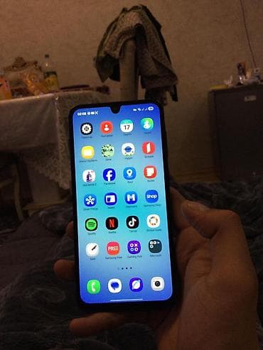 Samsung Galaxy A17, 128 GB, rəng - Qara, Barmaq izi