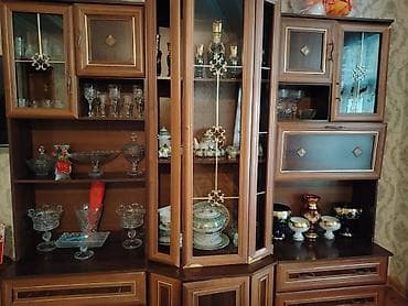 şkaf 2ci əl: Şfaneldən servant bir yerdə 150 m qablaı razılaşma yolu ilə — 1