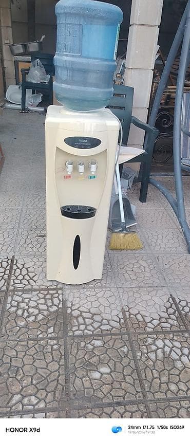 Suyu hem isti hem soyuq saxlayır 130 manata — 2