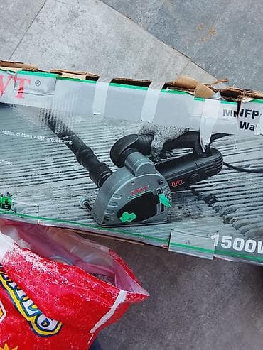 Ev və bağ: DWT MNF P15-125 divar qırıcı (Wall Chaser) – 1500W Xüsusiyyətlər: - — 3