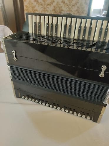 Qarmon, Ünvandan götürmə