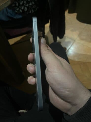 ıkıncı el telefon: Samsung Galaxy A56, 128 GB, rəng - Gümüşü, Face ID — 7