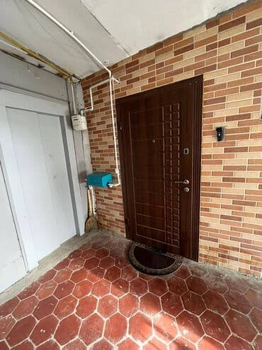 binəqədi evlərin satışı: Bakı, 8-ci kilometr, 2 otaqlı, Köhnə tikili, m. Qara Qarayev, 50 kv. m — 16