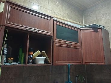 Ev və bağ: Mətbəx üçün divar asılan şkaf dəsti tecili satılır Ünvan: Qaraçuxur 81 — 3