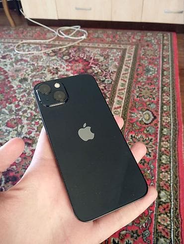 mi 13: IPhone 13, 128 GB, Midnight, Simsiz şarj, Face ID, Sənədlərlə — 1