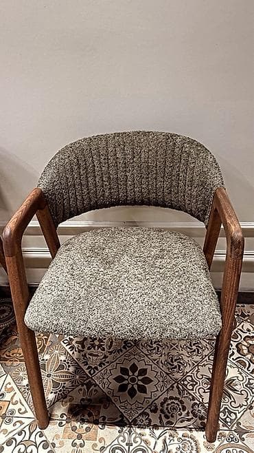 стол нержавейка: Со стульями, Квадратный стол, Другое количество персон — 5