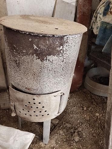 Bağ evi və bağ üçün hərşey: Metall soba/peç – odun və kömürlə işləyir - Silindrik gövdə, qalın — 1
