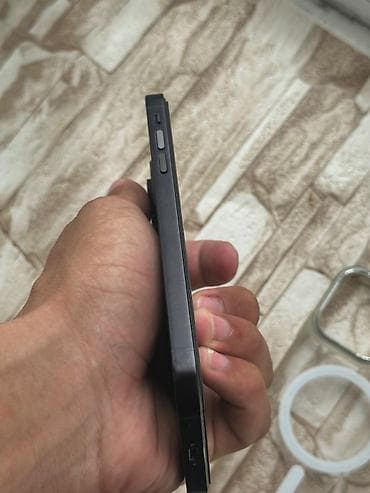 iphone 11 ucuz: IPhone 15 Pro Max, Qara, Face ID — 2
