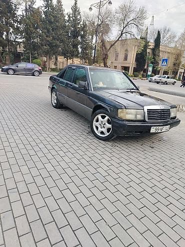 lider disk type 1 per page 40: Mercedes-Benz 190 (W201) sedan - Kuzov: 4 qapı, qara rəng, klassik — 5