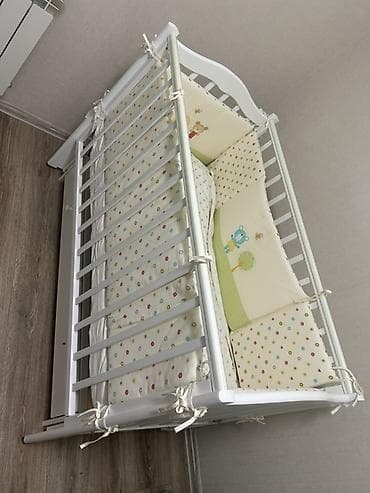 avtokreslo ucun baza: Oğlan və qız üçün, Dördbucaq, Beşik, Dəst ilə, Matras ilə, Yellənmə mexanizm ilə — 3