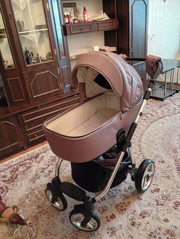 Oyuncaqlar: Transformer araba, Adamex, İşlənmiş, Yaş: 30 ay, Ünvandan götürmə — 7