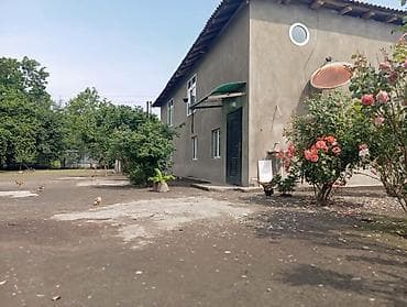 Satılır: həyətyanı sahəsi olan fərdi yaşayış evi - 2 mərtəbəli