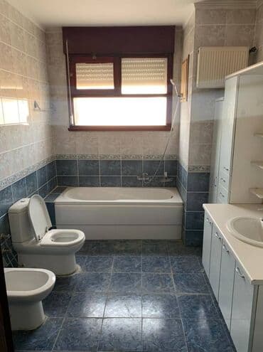 xacmazda tecili satilan evler: 5 otaqlı, Yeni tikili, m. Elmlər Akademiyası, 224 kv. m — 22