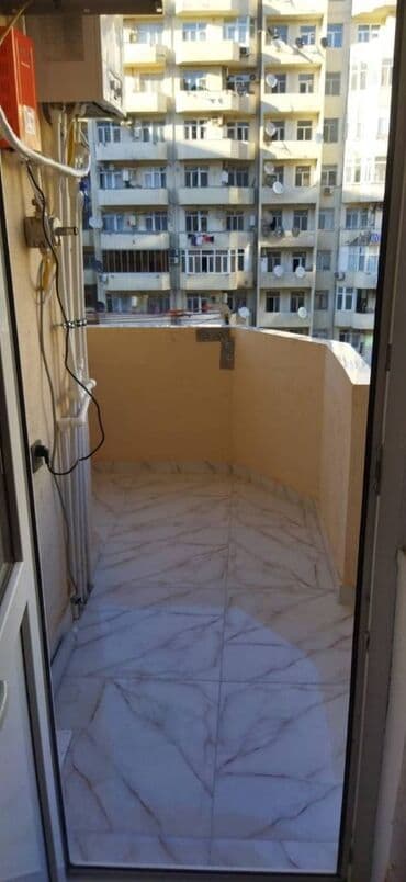 bina: Xırdalan şəhəri Mehdi Hüseynzade küçəsi marketin üsdü 13 mərtəbəli — 2