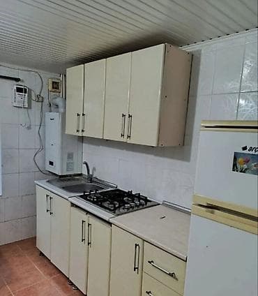 yeni emlak kiraye: Elan Vasiteci terefinden qoyulub.Evin təmirdən əvvəl cəkilmis — 6