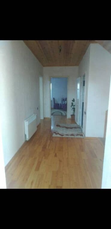 20 yanvarda 2 otaqli evler: 4 otaqlı, 160 kv. m, Yeni təmirli — 8