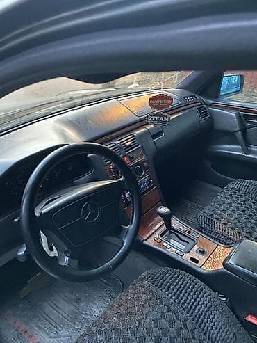 diski volkswagen: Mercedes-Benz E-Class (W210) sedan Mator 2.3 Avtomat karobka - — 2