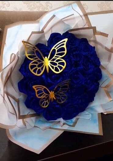 süni gul: Sifarisle hazirlanir — 6