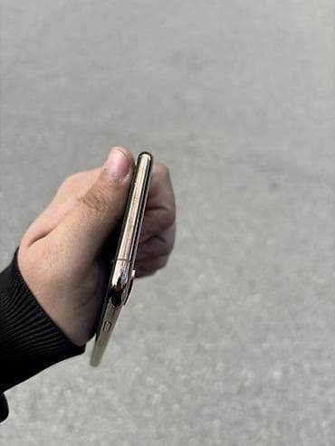 ipad 10 cu nesil: IPhone Xs, Qızılı, Simsiz şarj — 8