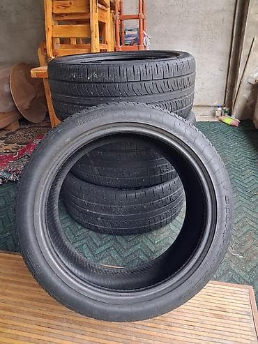 r15 disklər: Şin Pirelli 295 / 40 / R 22 — 5