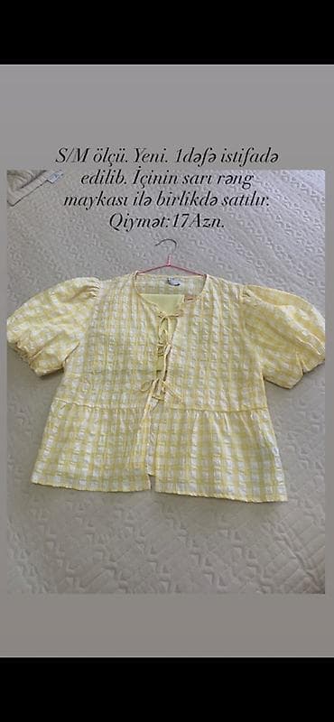 S/M ölçüdə qadın köynəyi/bluz. Açıq sarı-ağ dama naxışlı parça, qısa — 1