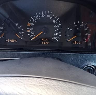Продажа авто: Mercedes-Benz C 240: 2.4 л | 1999 г — 7