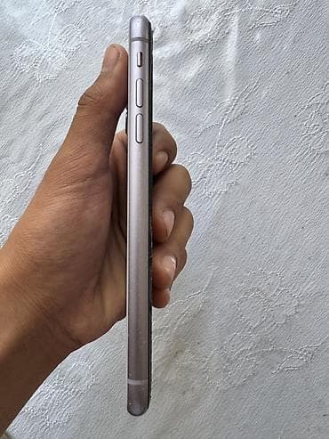 ipon xs: IPhone 11, Face ID — 2