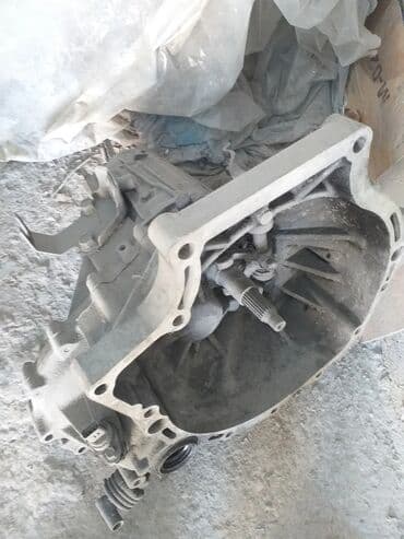 vaz surət qutusu: Məhsul: Mexaniki sürətlər qutusu (transmissiya) Təsvir: - Ön ötürməli — 2