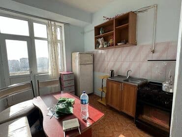 bina az musfiq qesebesi kohne tikili: Gəncə prospekti, Fəridə şadlıq sarayının arxasında, 16 mərtəbəli — 7