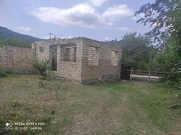 Daşınmaz əmlak: 11 otaq, 240 kv. m, Orta təmir — 10