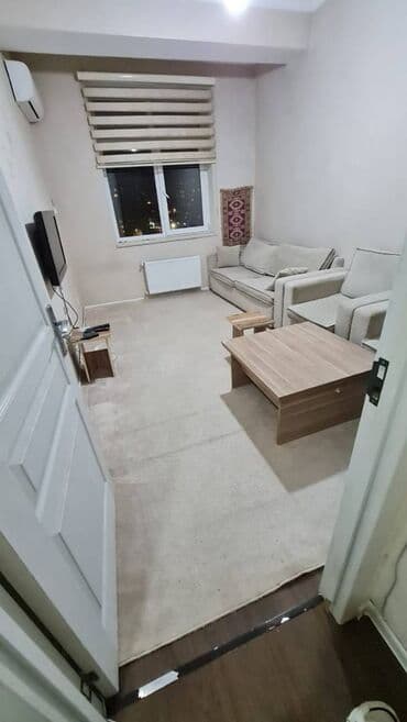 1 otaqlı kohnə tikili: Mənzil kirayə verilir Tam əşyalı 1 otaqdı 9.5 mər. 41 kv. Yasamal — 1