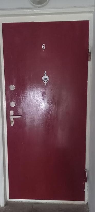 Siyirmə qapılar: Daxili və giriş üçün metal qapı dəsti - Material: metal karkas, hər — 1