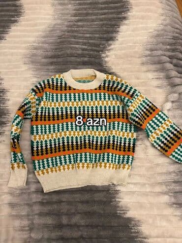 qara duz donlar: Uşaq geyimləri dəsti – ayrı-ayrılıqda 1) Ağ idman üslubunda üst — 6