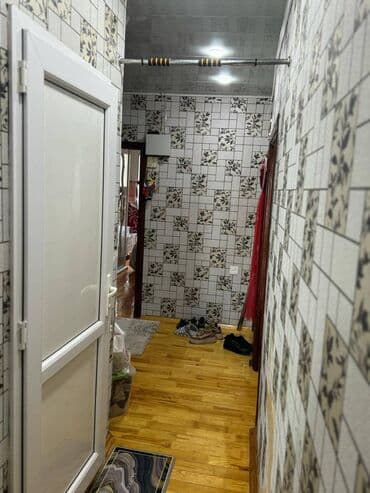 9 ci mikrorayon satilan evler: Bakı, Köhnə Günəşli, 2 otaqlı, Köhnə tikili, m. Əhmədli, 60 kv. m — 11