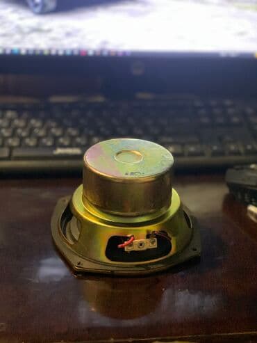 Микрофоны: Б/у Acoustic Energy Колонка, Тип - Сабвуфер, цвет - Черный — 4