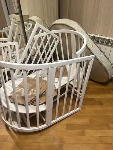Dilek Transformer beşik satilir 80 azn. Yellenir. 1 matras var ovar — 2
