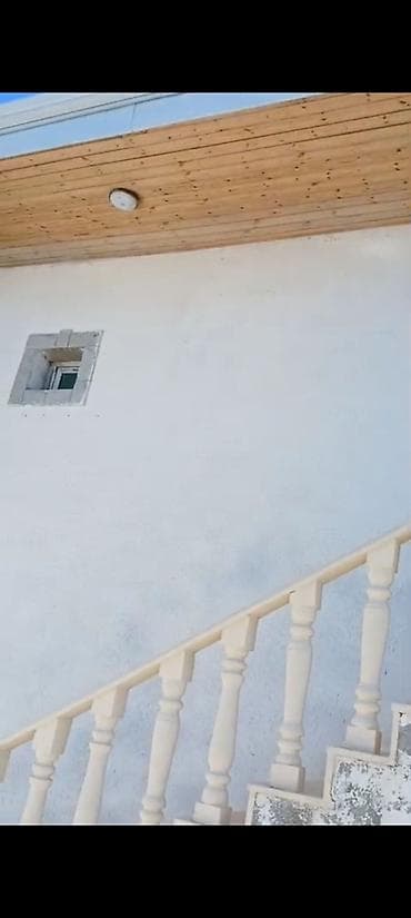 ev tavan modelleri: 2 mərtəbəli həyət evi - Dəmir giriş qapısı və geniş darvaza - — 4