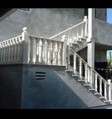 балясины из камня: Müxtəlif formalı və ölçülü mərmər balüstradalar təklif olunur. Bu — 25