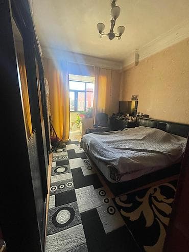 6 mikrorayon: Bakı, NZS, 2 otaqlı, Köhnə tikili, 60 kv. m — 1