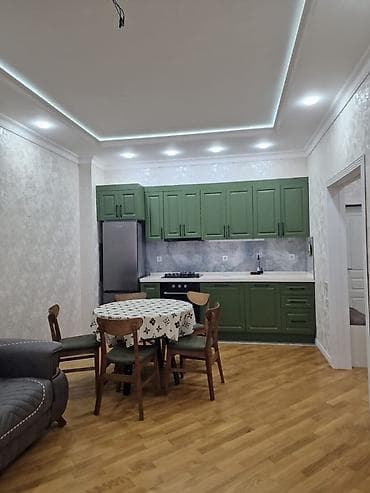 amal mtk ev satilir: Mənzilin təsviri - Plan: açıq mətbəxli geniş zal. Zal hissəsində — 2