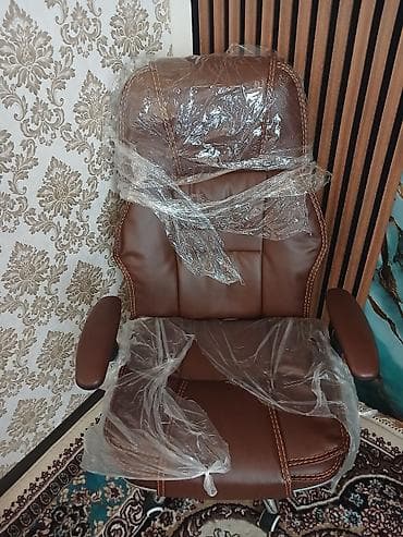 stullar islenmis: Təkərli, Qolları tənzimlənmir, Süni dəri — 7