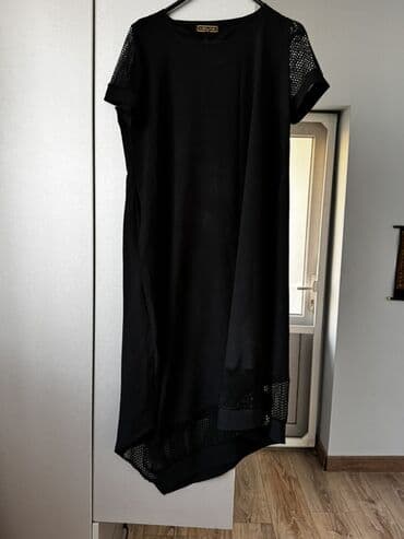 детская обувь на заказ: Qara rəngli qadın paltarı - Model: sərbəst, düz kəsim - Boyun — 2