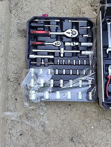 yanmış peyin: Universal alət dəsti – çoxseqmentli, daşımalı çamadan Tərkib — 5