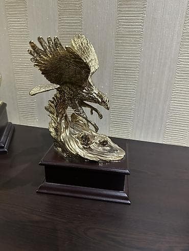 Şamdanlar: Fiqur, Metal, rəng - Qızılı — 1