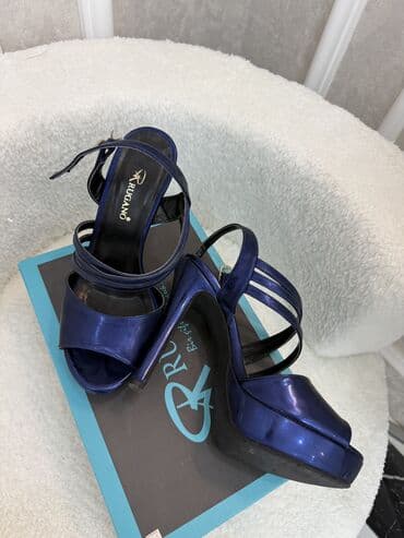 Basanoşka və səndəllər: Ölçü: 38, rəng - Göy, İşlənmiş — 2