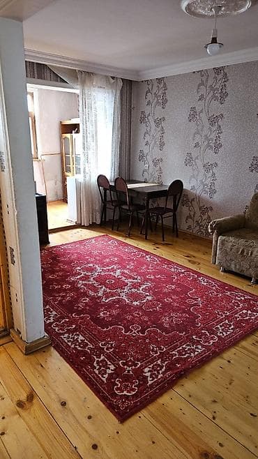 ecemide ipoteka ile satilan evler: Gence seheri xanimin dukaninin yani Texnoligiya universitetine yaxin 5 — 7
